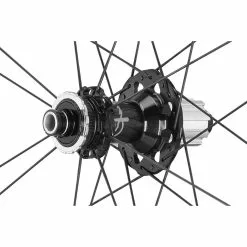 Campagnolo® Campagnolo Shamal C21 Disc Carbon Wheelset -Bikes Shop Campagnolo Shamal 2WayFit C21 Carbon Disc Wheelset 09