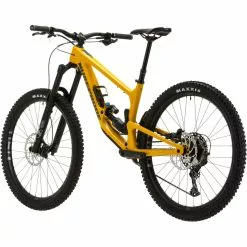 Nukeproof Giga 290 Elite Bike (SLX) -Bikes Shop Nukeproof Giga 290 Elite Bike SLX Yellow 06