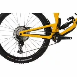 Nukeproof Giga 290 Elite Bike (SLX) -Bikes Shop Nukeproof Giga 290 Elite Bike SLX Yellow 19