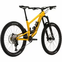 Nukeproof Giga 297 Elite Carbon Bike (SLX) -Bikes Shop Nukeproof Giga 297 Elite Carbon Bike SLX Yellow 03