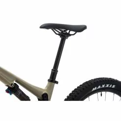 Nukeproof Reactor 290 ST Factory Carbon Bike (XT) -Bikes Shop Nukeproof Reactor 290 ST Factory Carbon Bike XT 2022 Cockie Dough 13