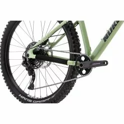 Nukeproof Scout 275 Race Alloy Mountain Bike (Deore10) -Bikes Shop Nukeproof Scout 275 Race Alloy Bike Deore10 2022 Artichoke Green 15