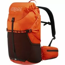 OMM Classic 25 Rucksack -Bikes Shop OF040 Classic 25 Orange Angle