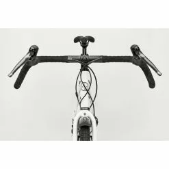 Octane One Kode ADV Commuter Road Bike (2022) -Bikes Shop Octane One Kode ADV Commuter Road Bike 2022 Adventure Bikes White Black 2021 O1B 032 UK 2