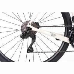 Orro Terra C 105 Di2 RR900 Gravel Bike (2023) 20 Orro Terra C 105 Di2 RR900 Gravel Bike (2023) -Bikes Shop Orro Terra C 105 Di2 RR900 Gravel Bike 2023 Adventure Bikes SD Chalk 2023 ORRTC2717RR9SDC46 7