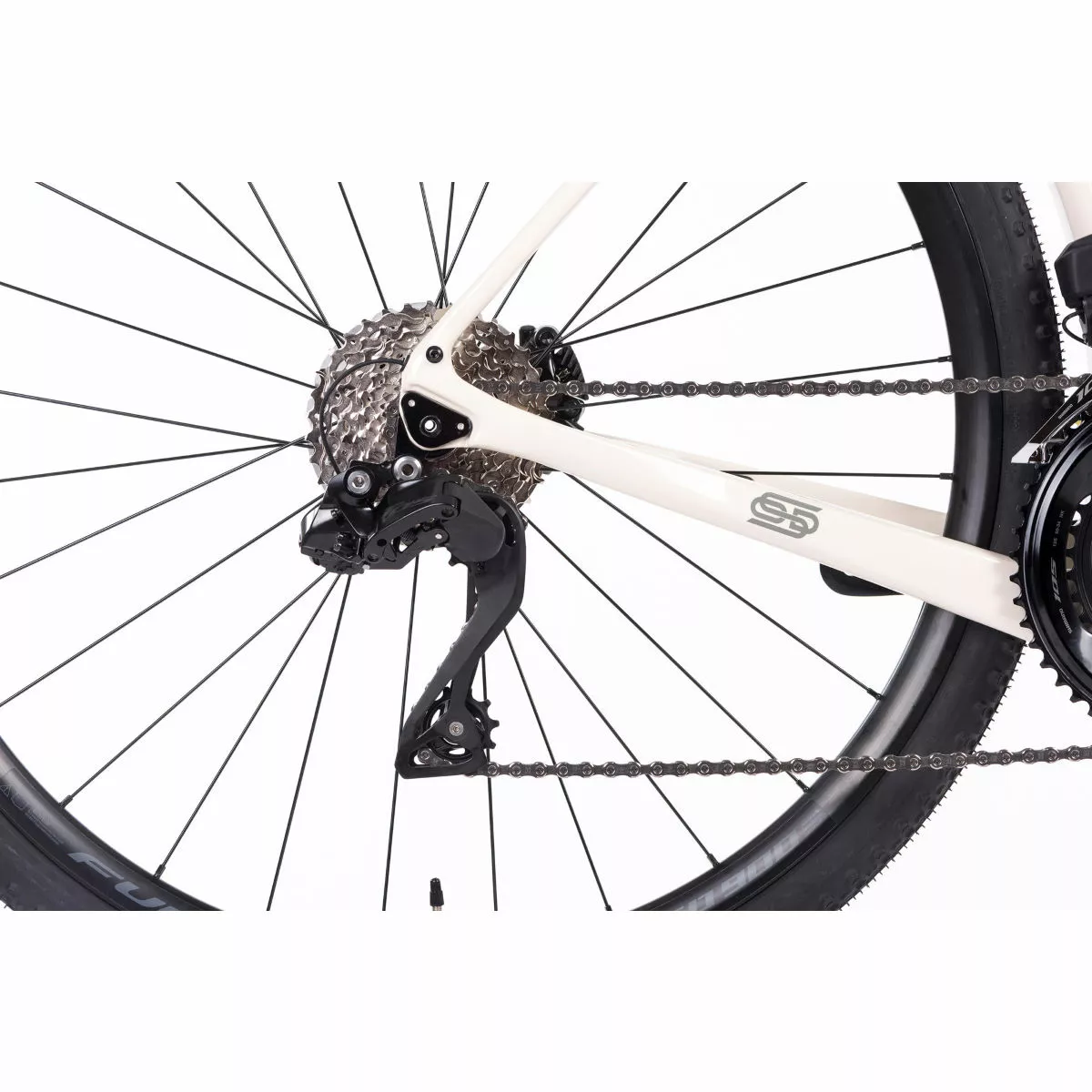 Orro Terra C 105 Di2 RR900 Gravel Bike (2023) 10 Orro Terra C 105 Di2 RR900 Gravel Bike (2023) - Image 10