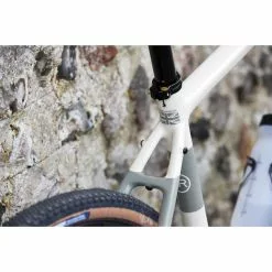 Orro Terra C Sram Apex1 RR9 Gravel Bike (2022) -Bikes Shop Orro Terra C Sram Apex1 RR9 Gravel Bike 2021 chalk 07