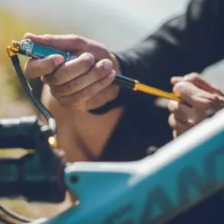 Lezyne Digital Shock Drive 350psi Shock Pump -Bikes Shop Responsive DigitalInflation 1200201