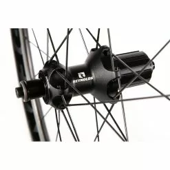 Reynolds® Reynolds AR 58 Carbon Road Wheelset -Bikes Shop Reynolds AR 58 Carbon Road Wheelset 05