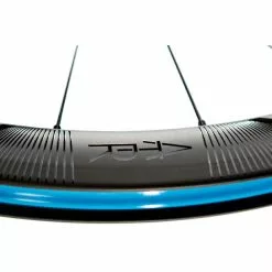 Reynolds® Reynolds ATR X Carbon Disc Gravel Wheelset -Bikes Shop Reynolds ATR x Carbon Disc Gravel Wheelset 06