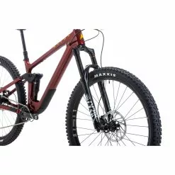 Vitus Escarpe 29 AMP Mountain Bike 32 Vitus Escarpe 29 AMP Mountain Bike -Bikes Shop Vitus Escarpe 29 AMP Mountain Bike 2022 Octane Red 12