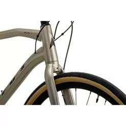 Vitus Mach 3 VR Urban Bike (Claris) -Bikes Shop Vitus Mach 3 VR Urban Bike Claris 202208