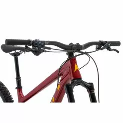 Vitus Mythique 29 AMP Mountain Bike -Bikes Shop Vitus Mythique 29 AMP Mountain Bike 2023 Octane Red 09