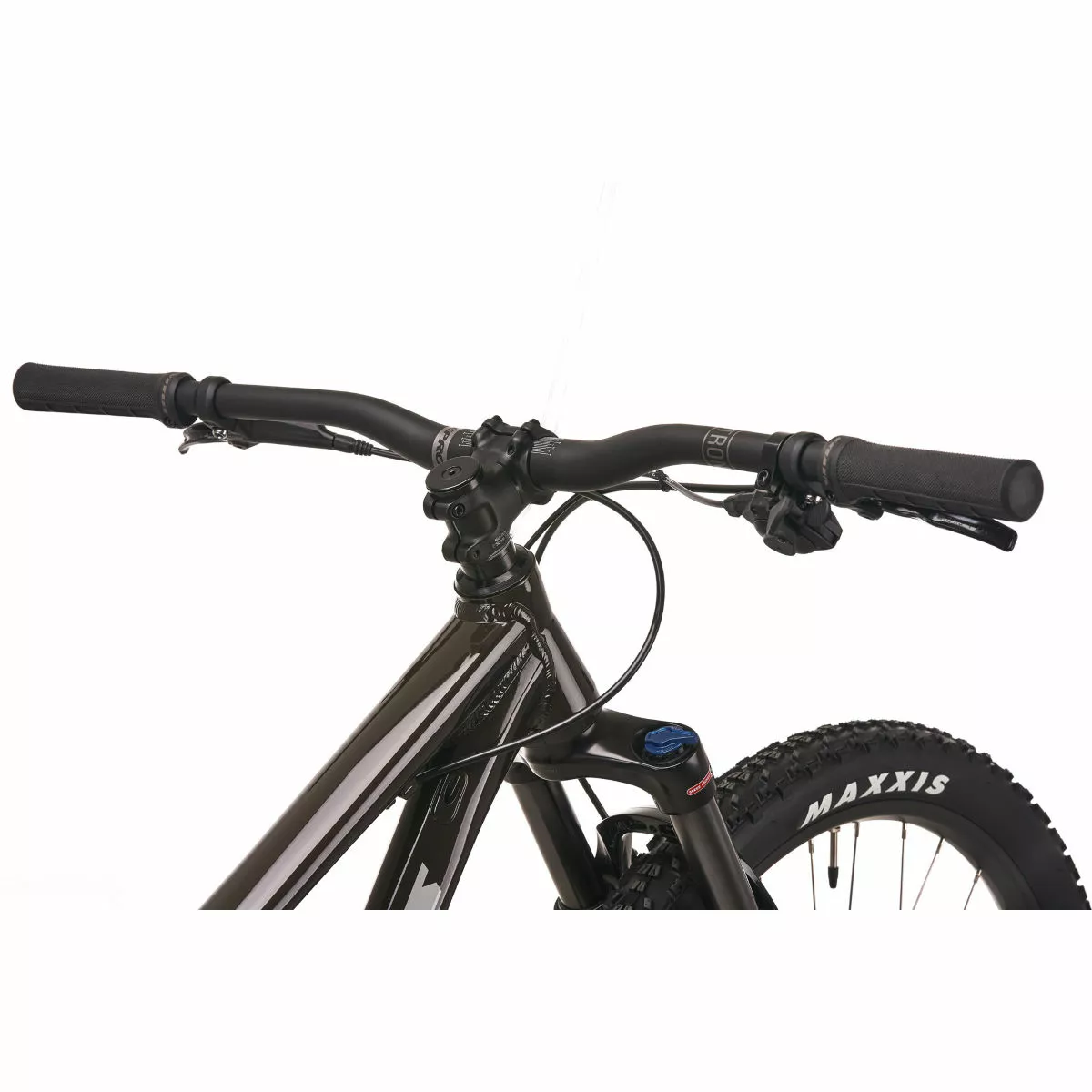 Vitus Nucleus 29 VR Mountain Bike - Black 8 Vitus Nucleus 29 VR Mountain Bike - Black - Image 8