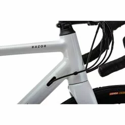 Vitus Razor W Disc Road Bike (Claris) 19 Vitus Razor W Disc Road Bike (Claris) -Bikes Shop Vitus Razor W Disc Road Bike Claris 2022 06