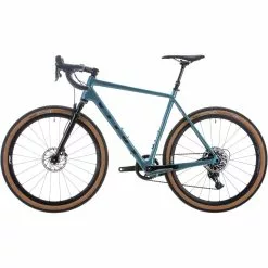 Vitus Substance CRX-1 HT Gravel Bike (Rival) 19 Vitus Substance CRX-1 HT Gravel Bike (Rival) -Bikes Shop Vitus Substance CRX 1 HT Rival 2022 Teal 04